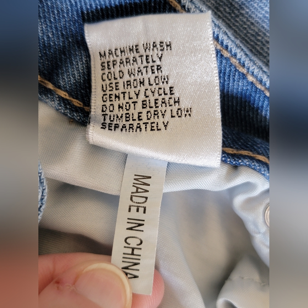 Women's BAMBOO Wide Leg Jeans SZ 3  or 26 Y2K Inspired Flare TRENDY Rolled Cuff - Picture 6 of 8